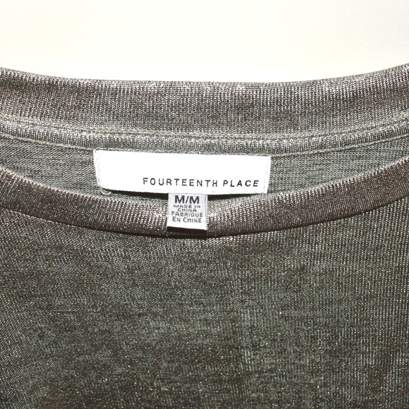 Fourteenth Place Silver Knotted Top - Picture 3 of 3